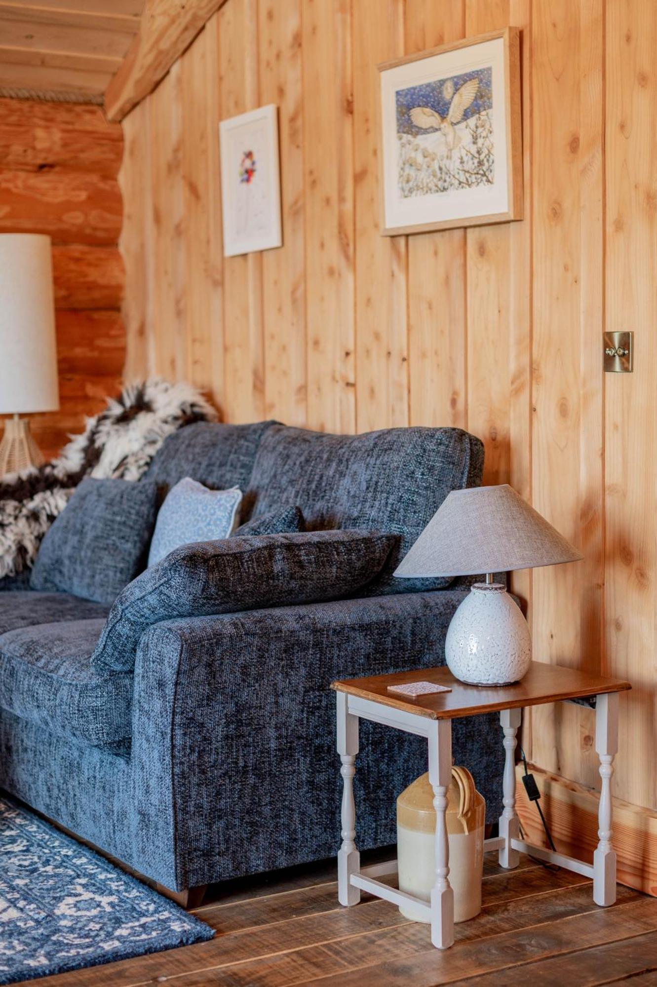 Rowan - Tedstone Log Cabins Бромярд Экстерьер фото